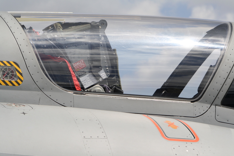 Mirage 2000D model kit canopy back details