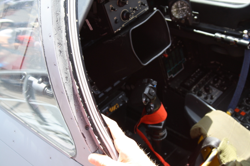Mirage 2000D cockpit front detail 